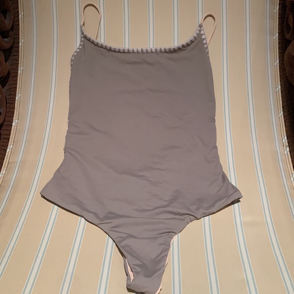 BOND-EYE AUSTRALIA REVERSIBLE ONE PIECE BATHING SUIT GORGEOUS SAND/MOCHA SIZE 6 - Picture 10 of 12